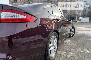 Седан Ford Fusion 2013 в Кропивницком