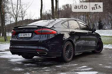 Седан Ford Fusion 2016 в 