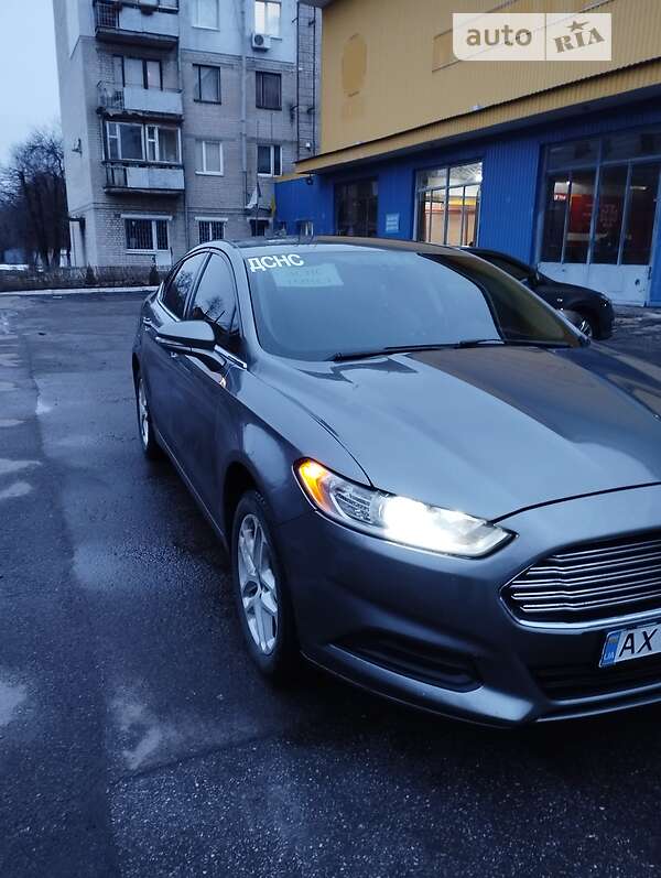 Седан Ford Fusion 2014 в Харькове