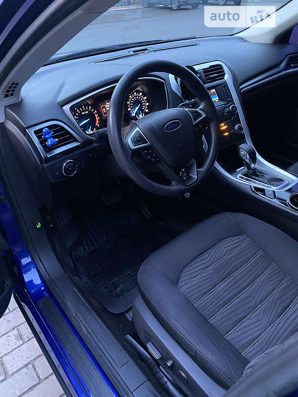 Седан Ford Fusion 2016 в Луцке