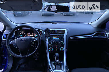 Седан Ford Fusion 2016 в Луцке