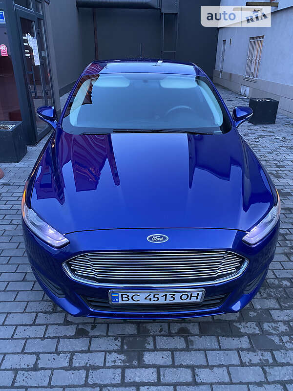 Седан Ford Fusion 2016 в Луцке