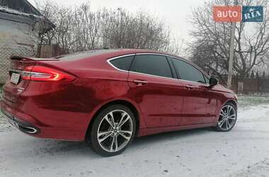 Седан Ford Fusion 2016 в Нововолынске