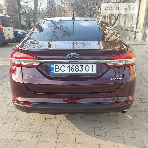 Седан Ford Fusion 2018 в Львові