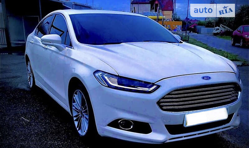 Седан Ford Fusion 2014 в Вишневом