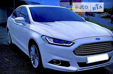 Седан Ford Fusion 2014 в Вишневому