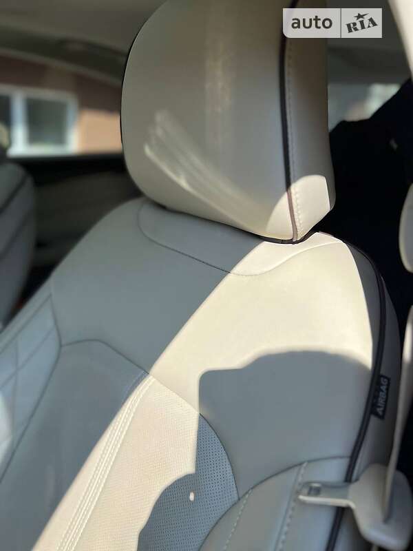 Седан Ford Fusion 2016 в Києві