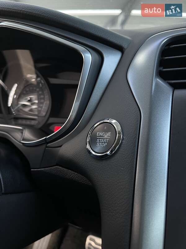 Седан Ford Fusion 2012 в Киеве