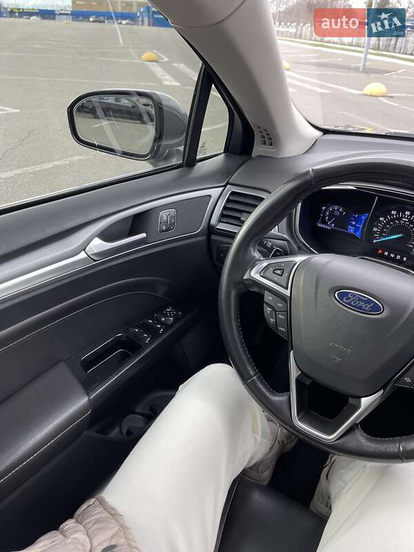 Седан Ford Fusion 2012 в Киеве фото 10 Седан Ford Fusion 2012 в Киеве