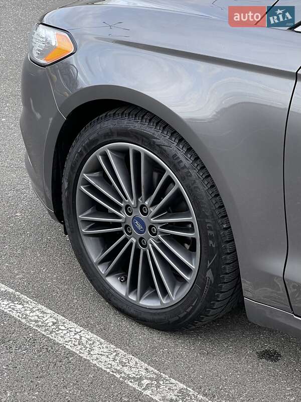 Седан Ford Fusion 2012 в Киеве фото 14 Седан Ford Fusion 2012 в Киеве