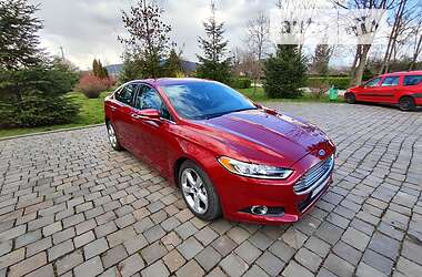 Седан Ford Fusion 2014 в 