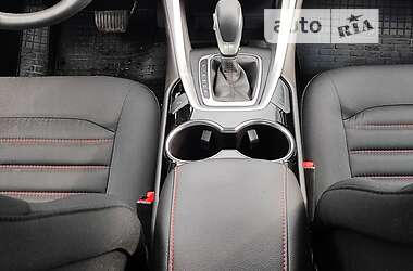 Седан Ford Fusion 2014 в 