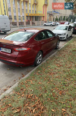 Седан Ford Fusion 2014 в 
