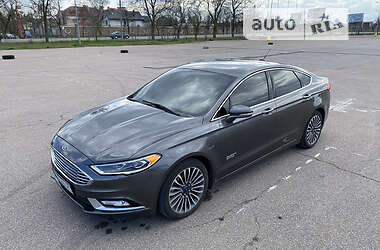Седан Ford Fusion 2016 в Одесі