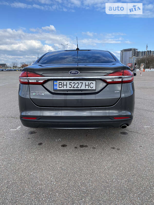 Седан Ford Fusion 2016 в Одесі