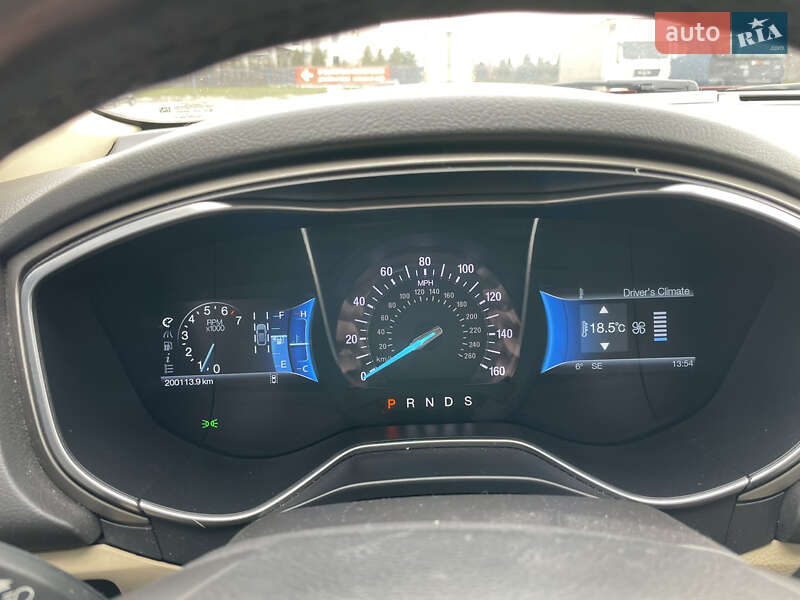 Седан Ford Fusion 2014 в Львове