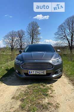 Седан Ford Fusion 2015 в Ивано-Франковске