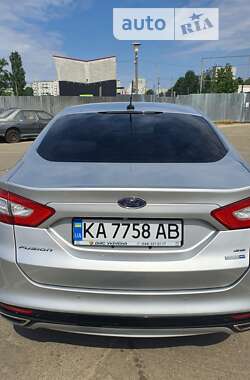 Седан Ford Fusion 2015 в Киеве