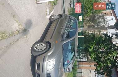 Хэтчбек Ford Fusion 2003 в 