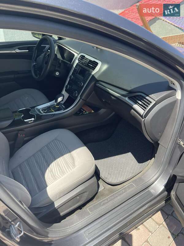Седан Ford Fusion 2016 в Хмельницком