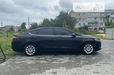 Седан Ford Fusion 2015 в Новой Водолаге