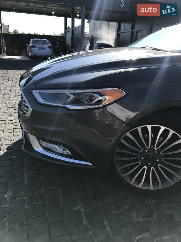 Ford Fusion 2016