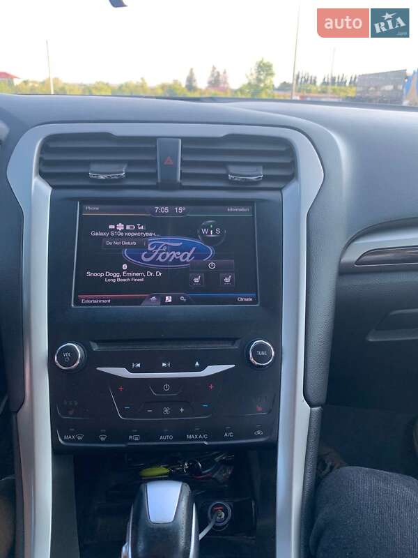 Седан Ford Fusion 2012 в Черновцах