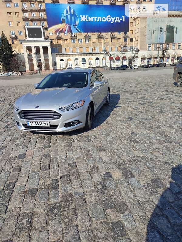 Седан Ford Fusion 2016 в Харькове