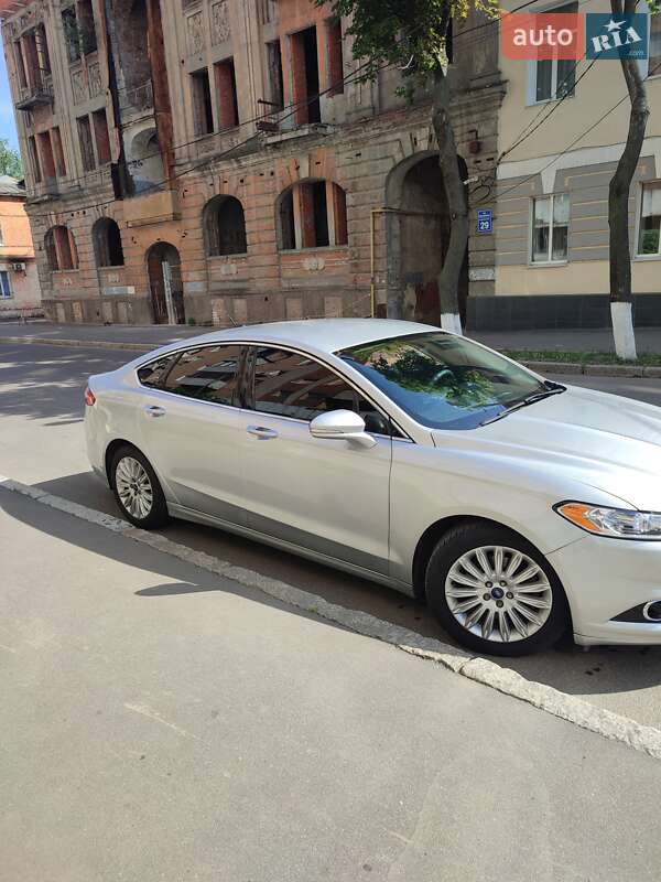 Седан Ford Fusion 2016 в Харькове