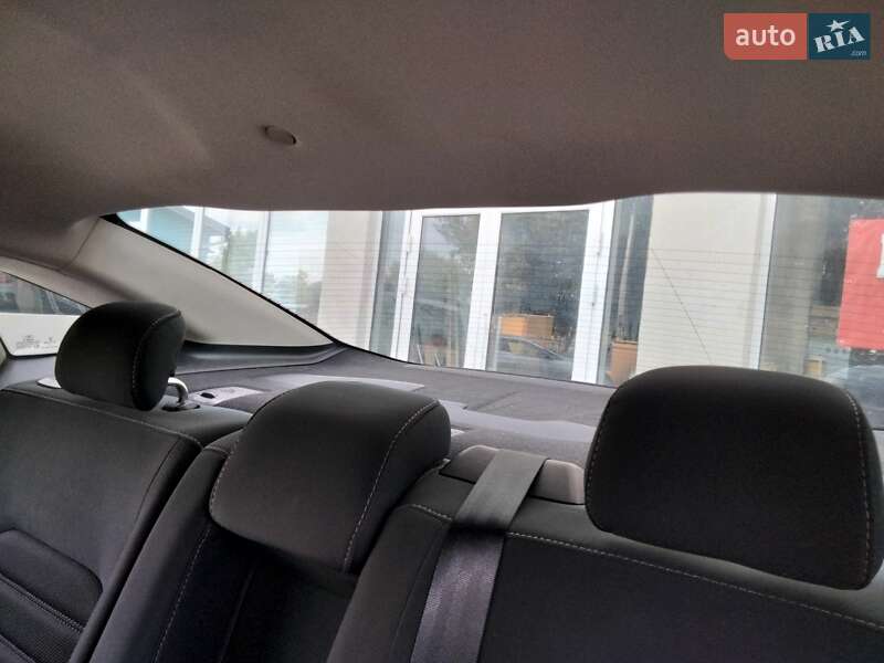 Седан Ford Fusion 2017 в Хмельницькому