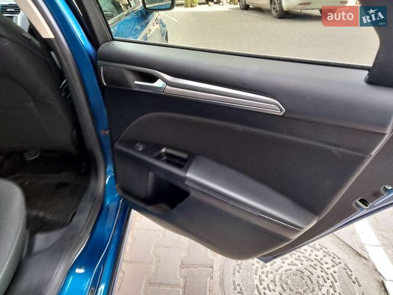 Седан Ford Fusion 2017 в Хмельницькому