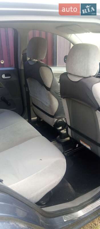 Хэтчбек Ford Fusion 2004 в Черкассах