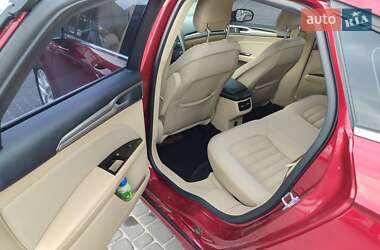 Седан Ford Fusion 2014 в 