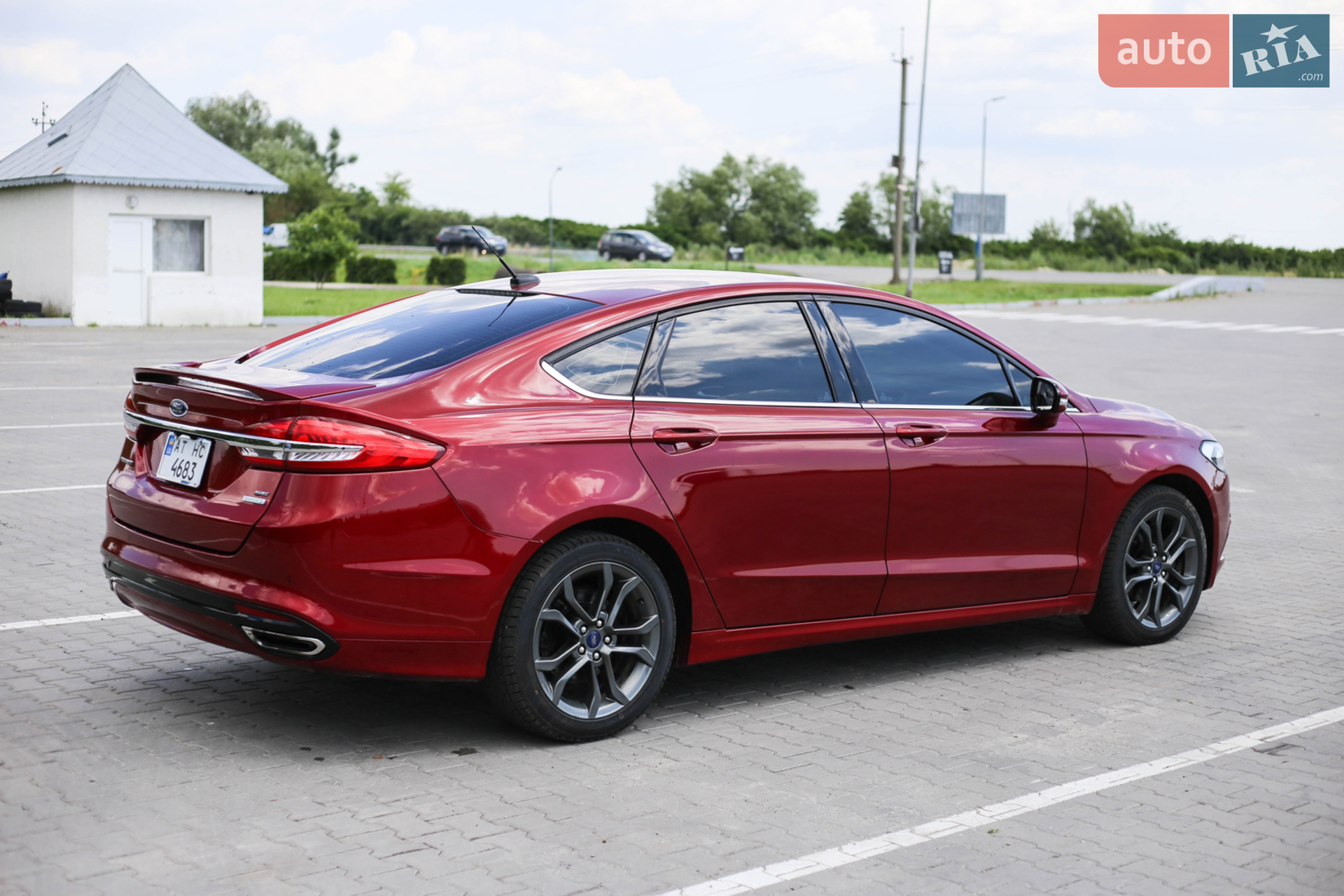 2017 Ford Fusion - мініатюра 12