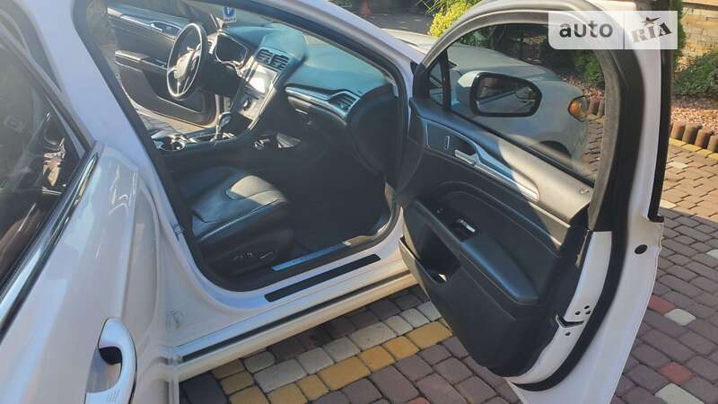 Седан Ford Fusion 2014 в Хусте фото 13 Седан Ford Fusion 2014 в Хусте