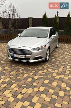 Ford Fusion 2016