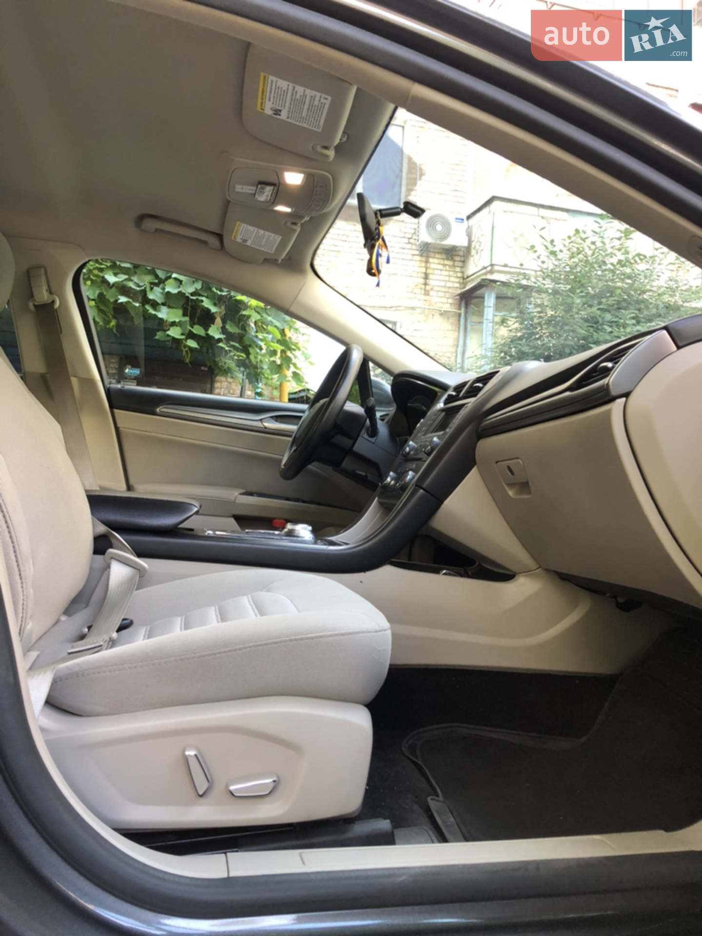 2016 Ford Fusion - мініатюра 11