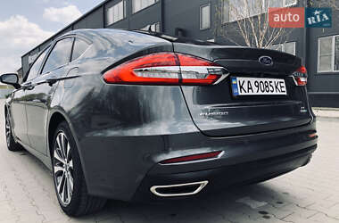 Седан Ford Fusion 2020 в 