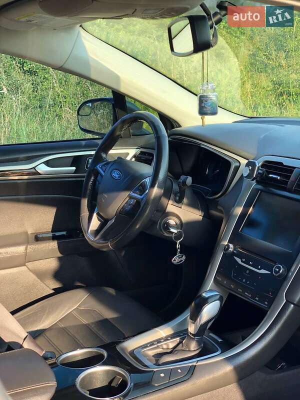 Седан Ford Fusion 2013 в Стрые фото 31 Седан Ford Fusion 2013 в Стрые