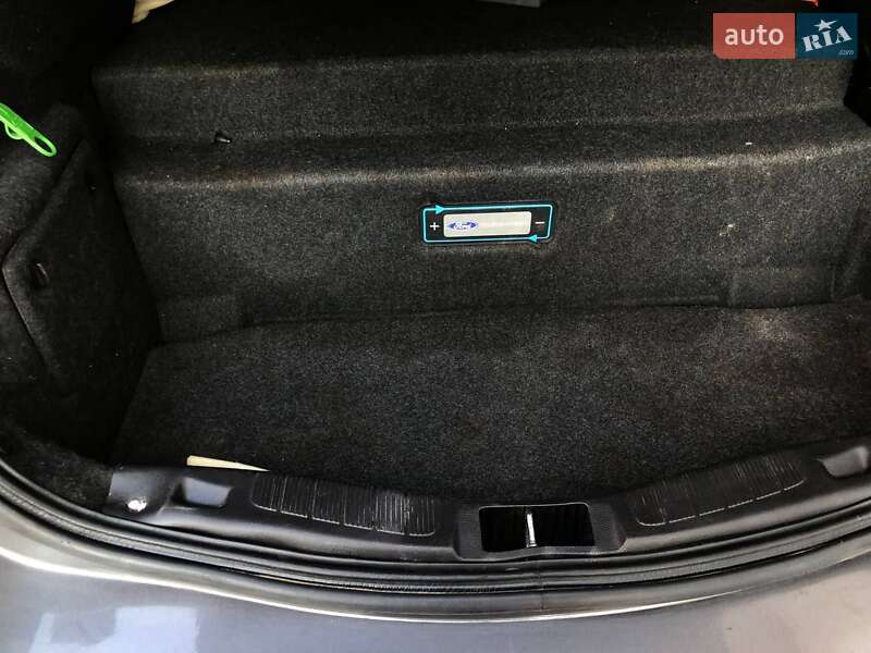 Седан Ford Fusion 2013 в Стрые фото 38 Седан Ford Fusion 2013 в Стрые