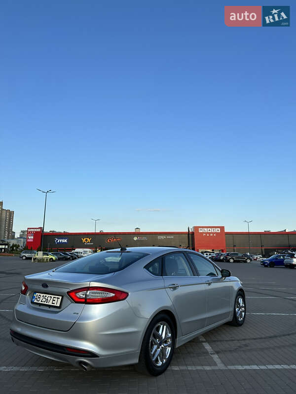 Седан Ford Fusion 2014 в Виннице