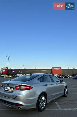 Седан Ford Fusion 2014 в 
