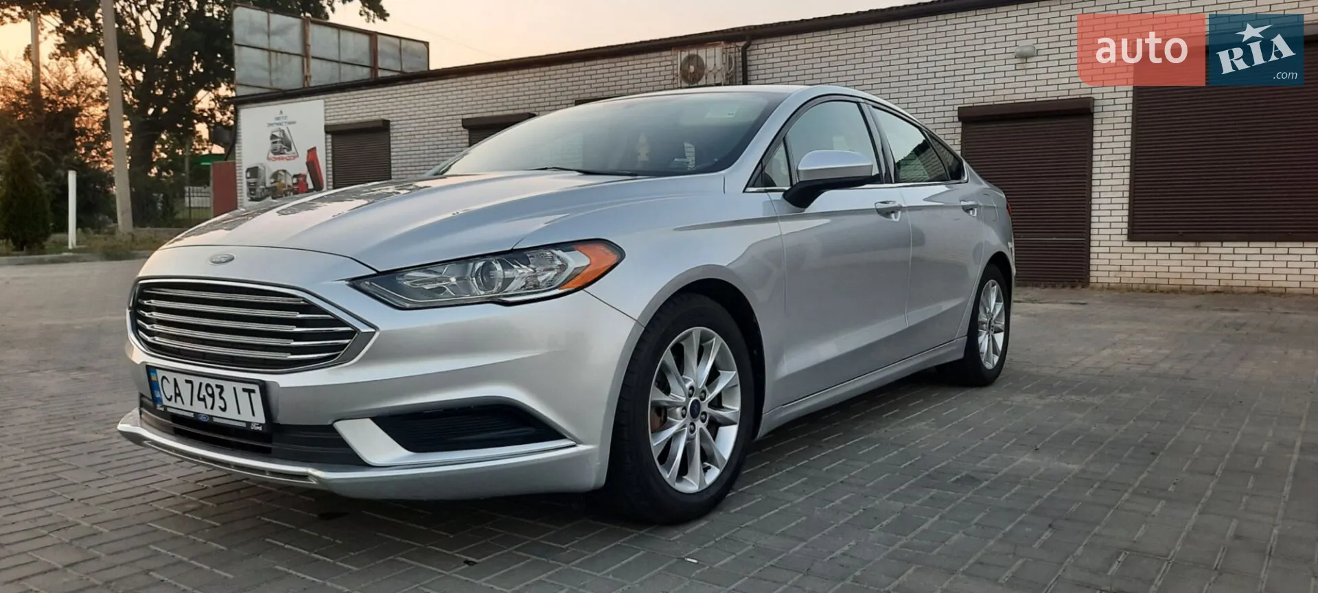 2016 Ford Fusion - мініатюра 19