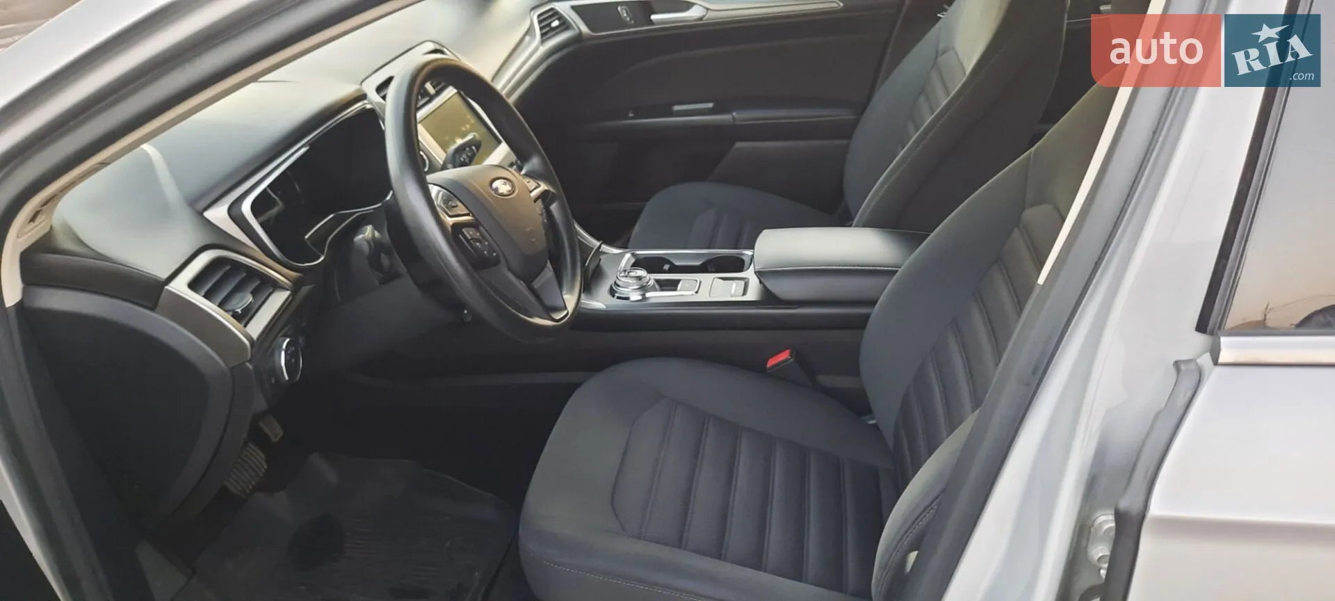 2016 Ford Fusion - мініатюра 30