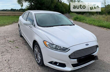 Седан Ford Fusion 2013 в Сумах