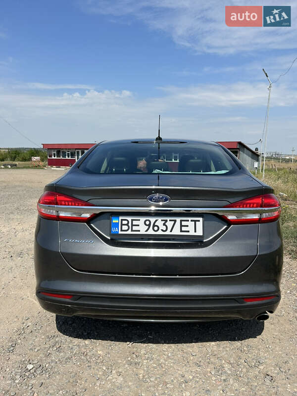 Седан Ford Fusion 2016 в Первомайске