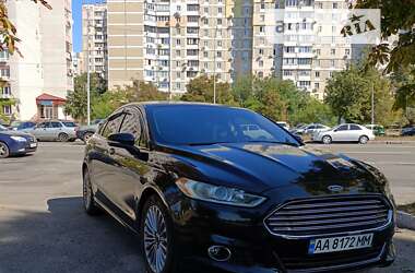 Седан Ford Fusion 2014 в 
