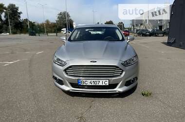 Ford Fusion 2015