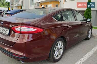 Седан Ford Fusion 2015 в Львове