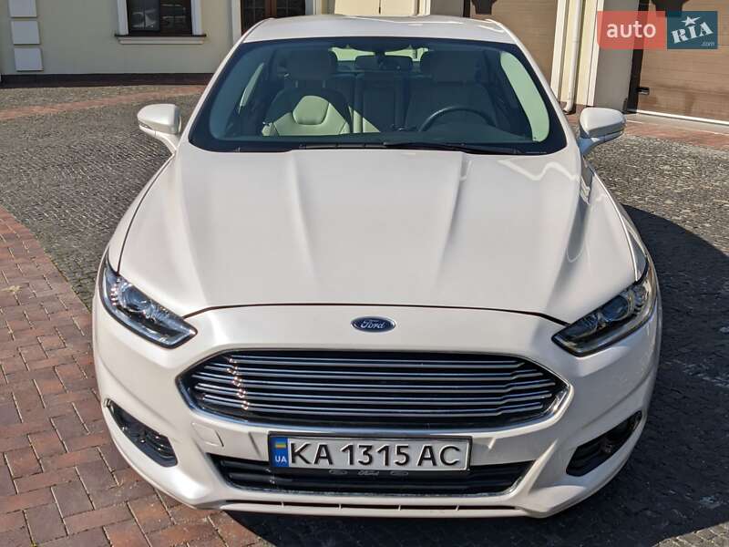 Седан Ford Fusion 2014 в Киеве фото 4 Седан Ford Fusion 2014 в Киеве